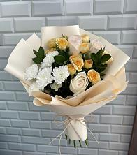 Букет цветов из:  Розы и Хризантемы в Евпатории